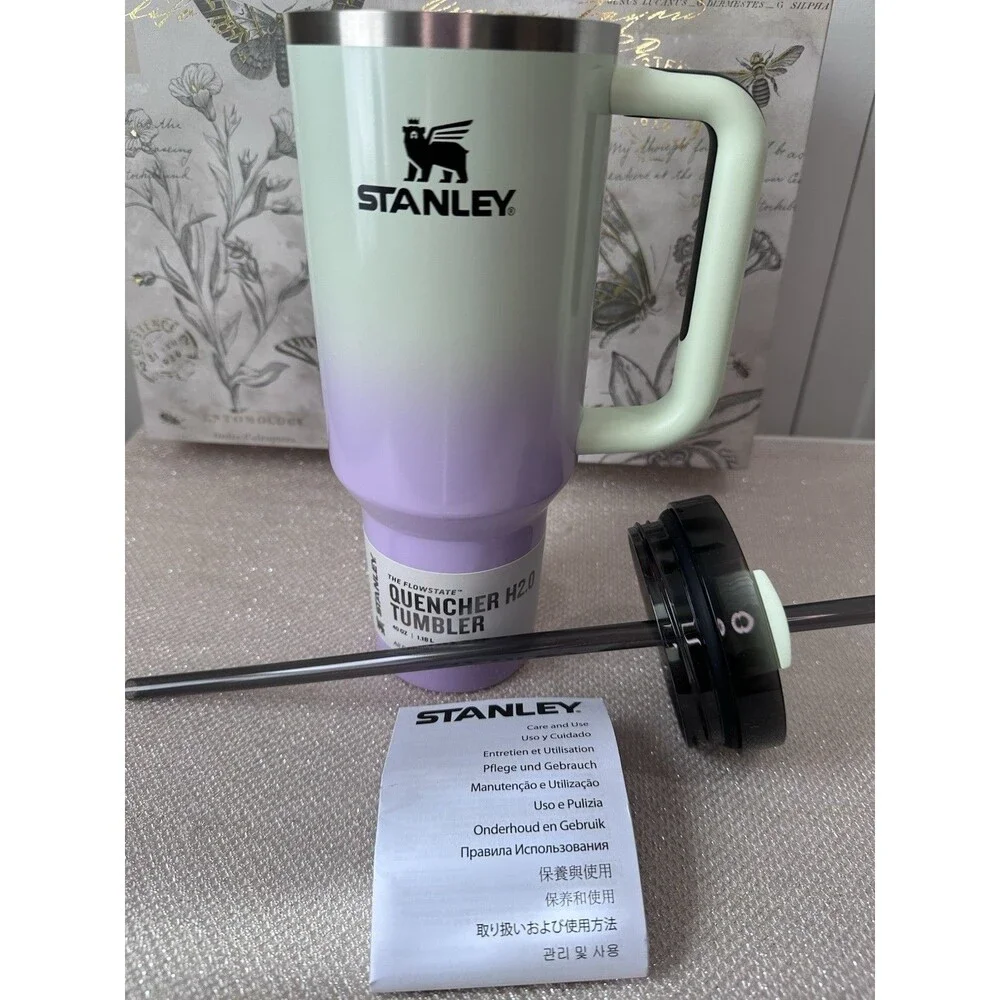 Stanley 40 Oz Halloween Hypnotic Green FlowState H2.0 Quencher ￼